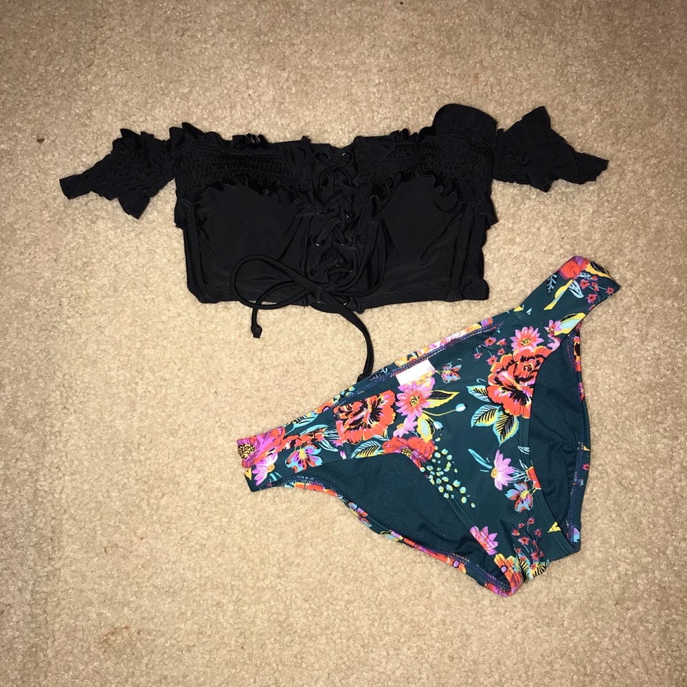 Bathing suit